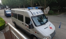 北京市红十字海蓝救援队灾区伸援手 成功救助急症患者
